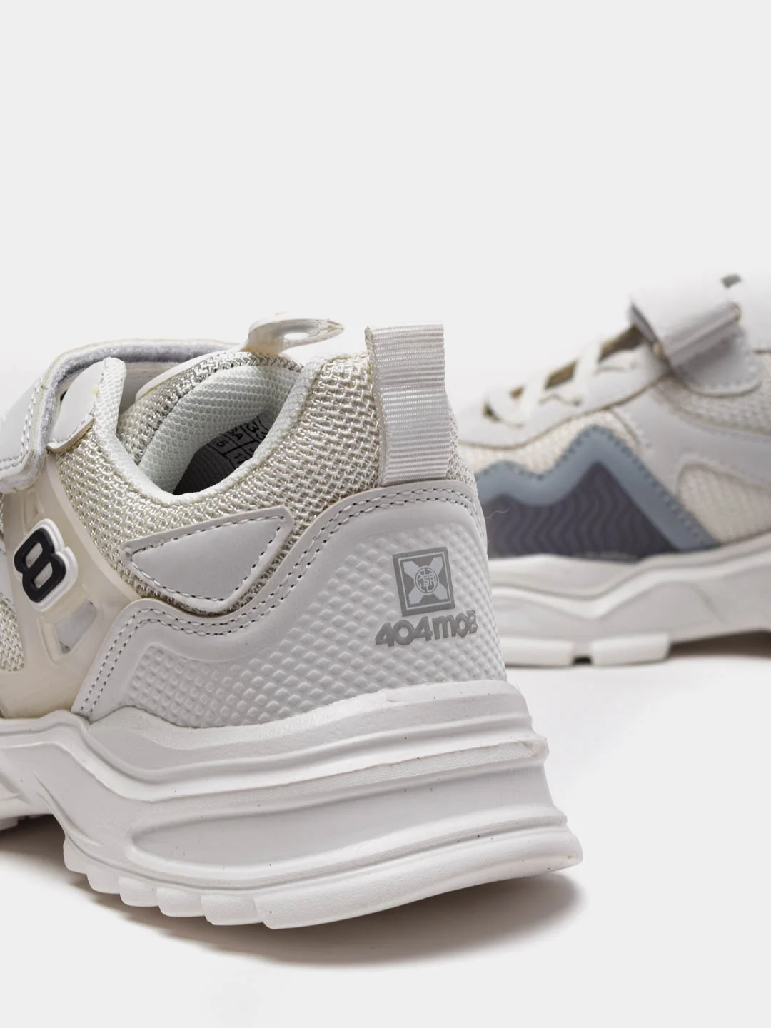 Кроссовки детские