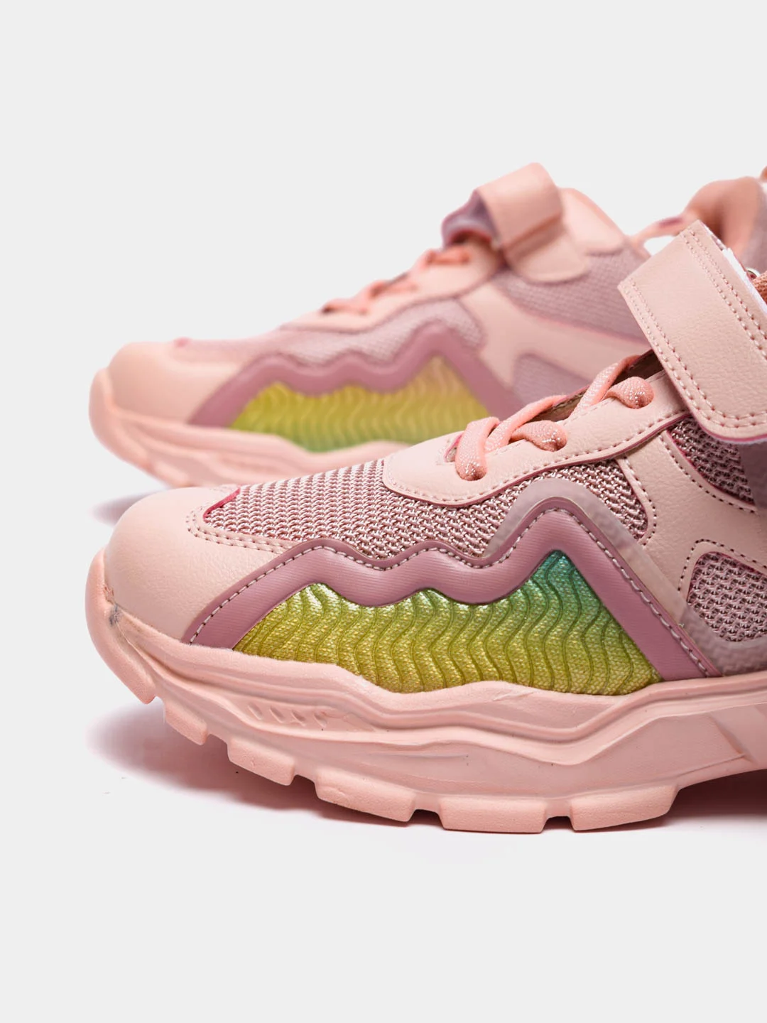 Кроссовки детские