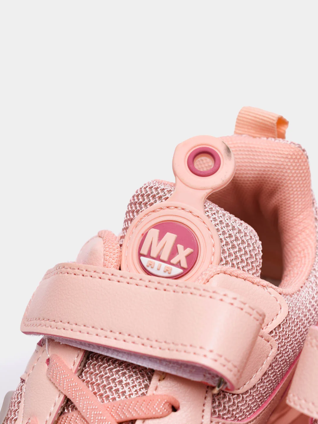 Кроссовки детские