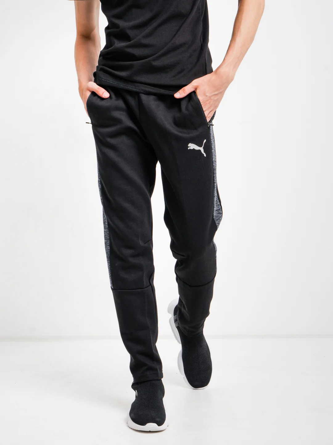 puma evostripe joggers
