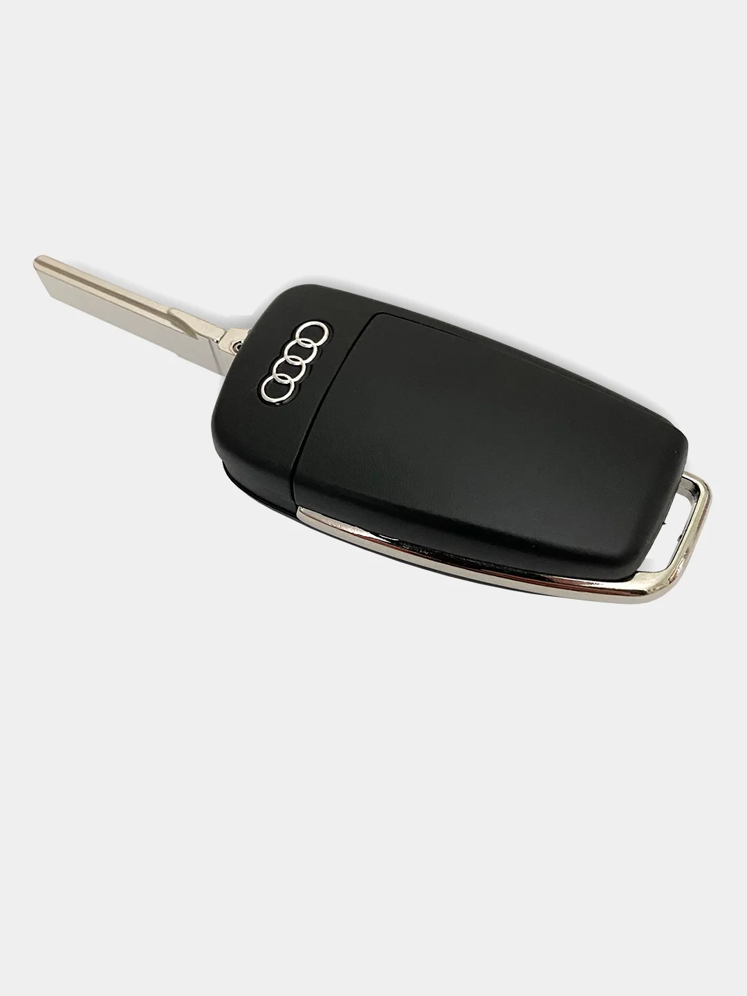 Чехол ключа ауди а4 b9. Ключ ауди а4 б7. Audi a6 c6 ключ зажигания. Ключ зажигания ауди а6 с6. Audi a4 b7 ключ.