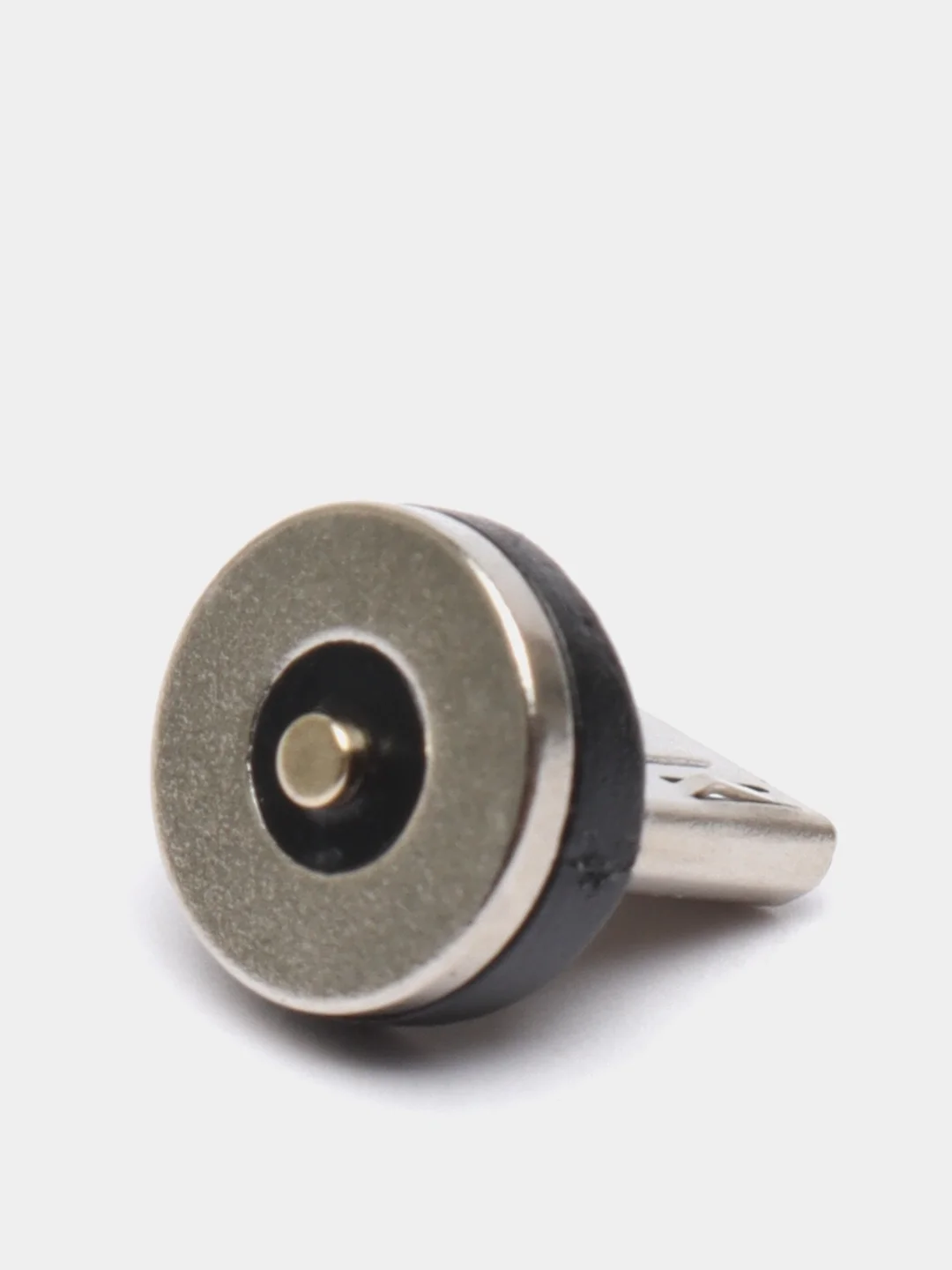 Магнитный коннектор