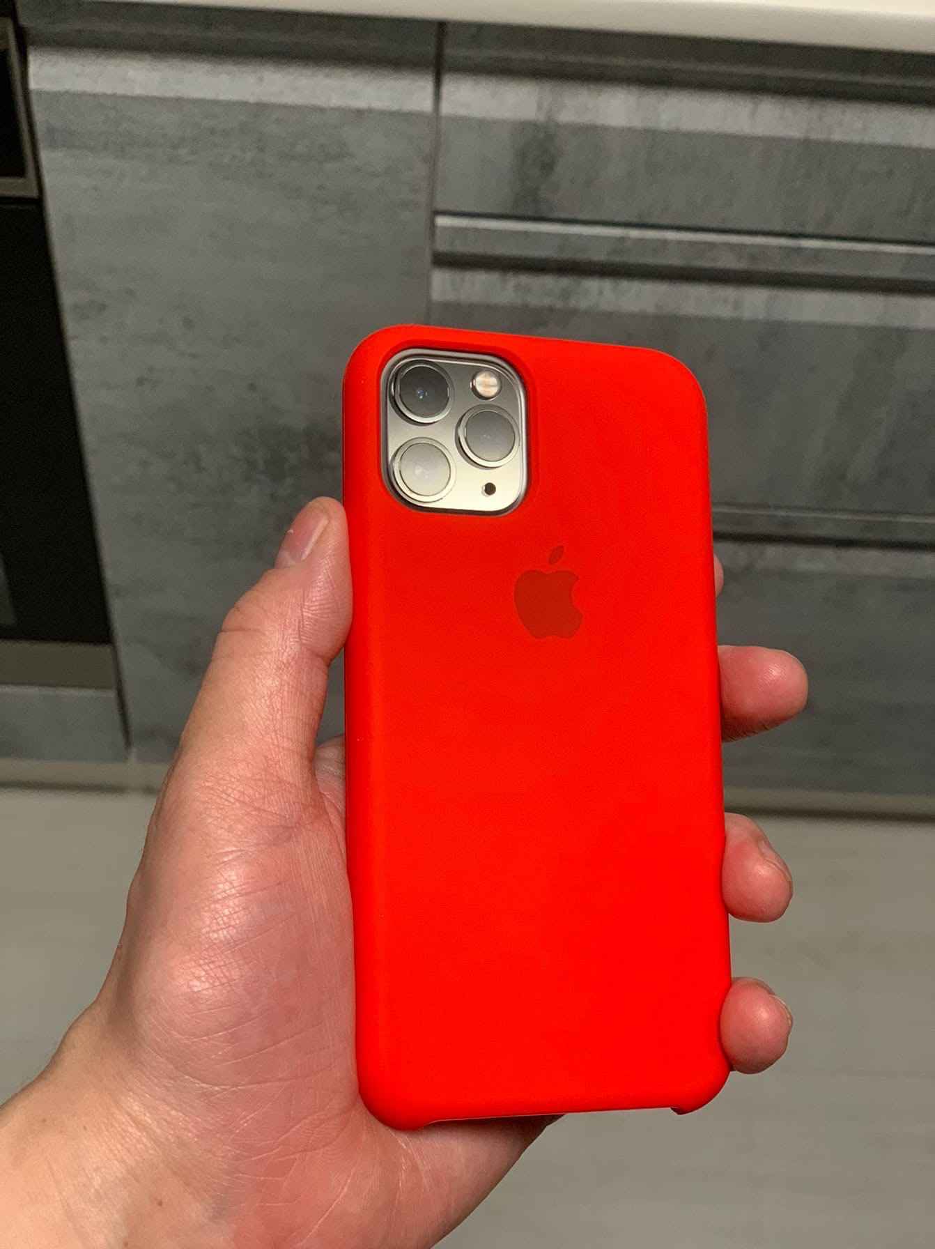 Чехол iPhone 11, 11 Pro, 11 Pro Max 20 цветов силиконовый Silicone case  купить по цене 199 ₽ в интернет-магазине Магнит Маркет