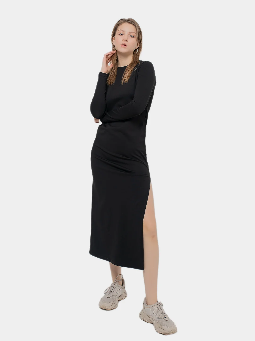 Платье с разрезом