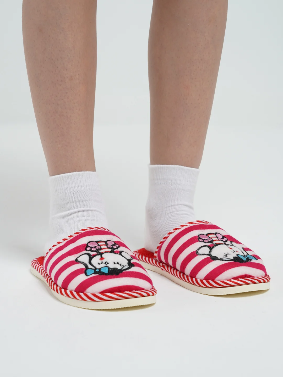 Тапочки для девочек комнатные