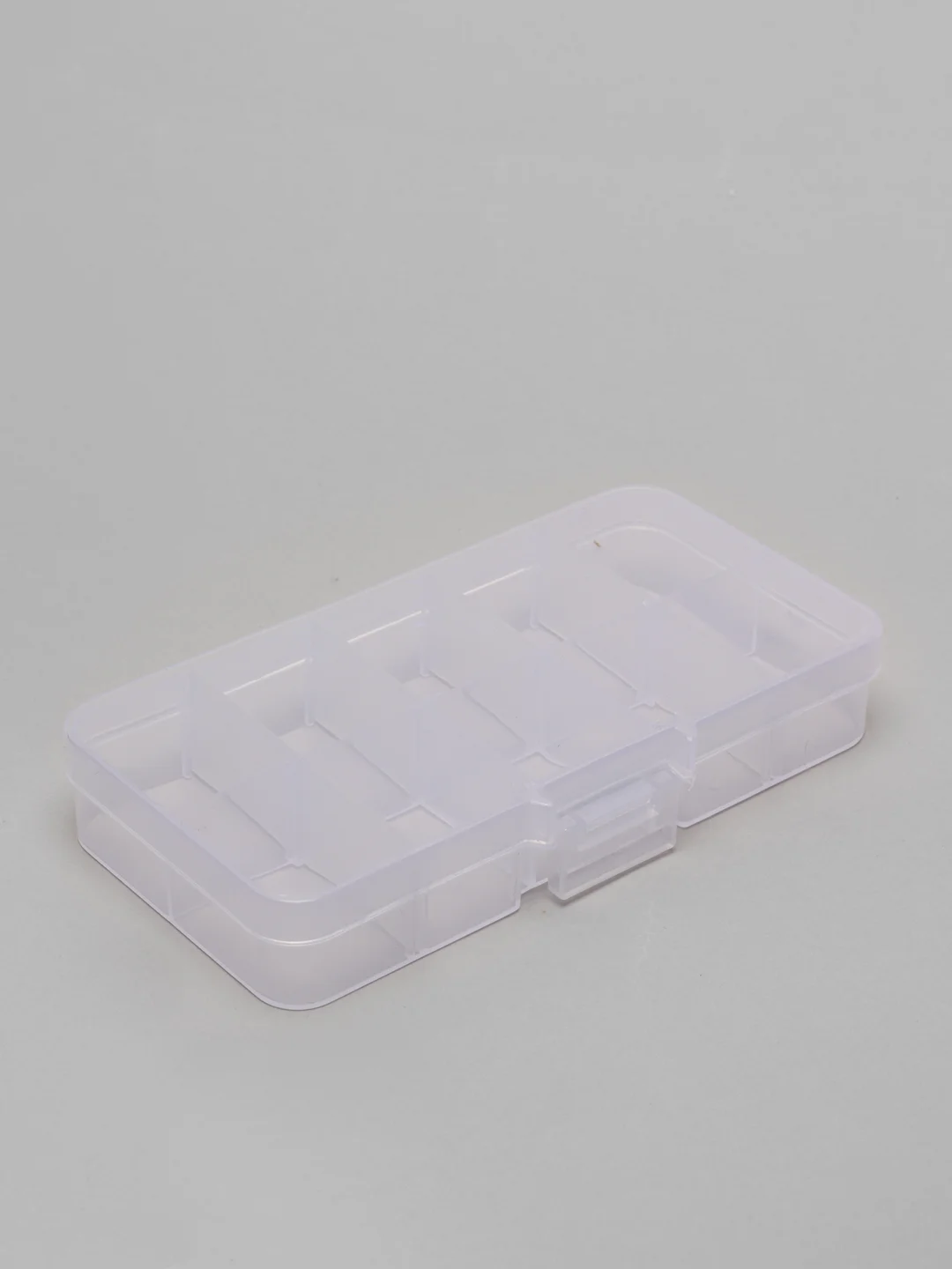 Контейнер, органайзер с ячейками для мелочей и бисера