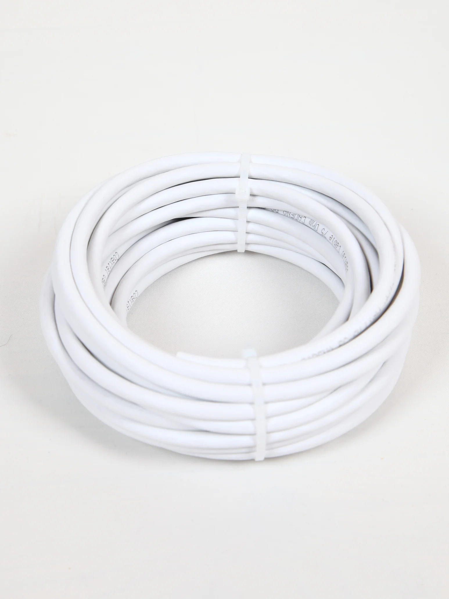 Кабель коаксиальный телевизионный, антенный RG-6U, 75 Ом за 79 ₽ купить ...