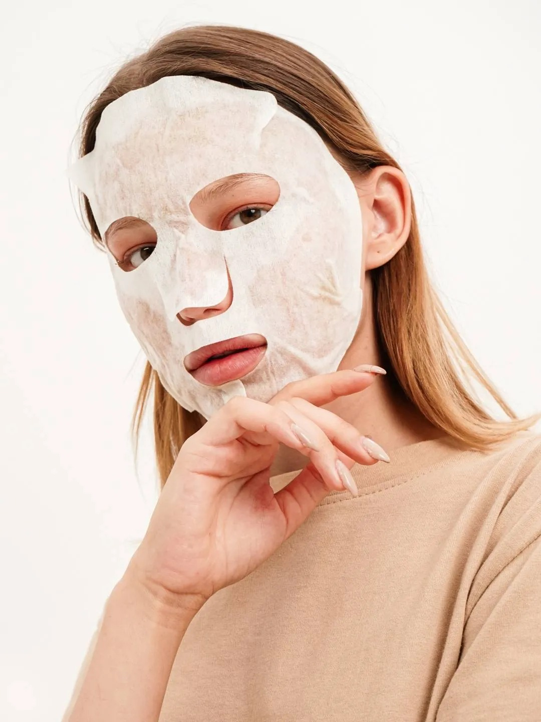 Быстрая маска позволяет. Карбокситерапия trimay. Карбокси маска. Корейские маски для лица. Лифтинг маска для лица Корея.