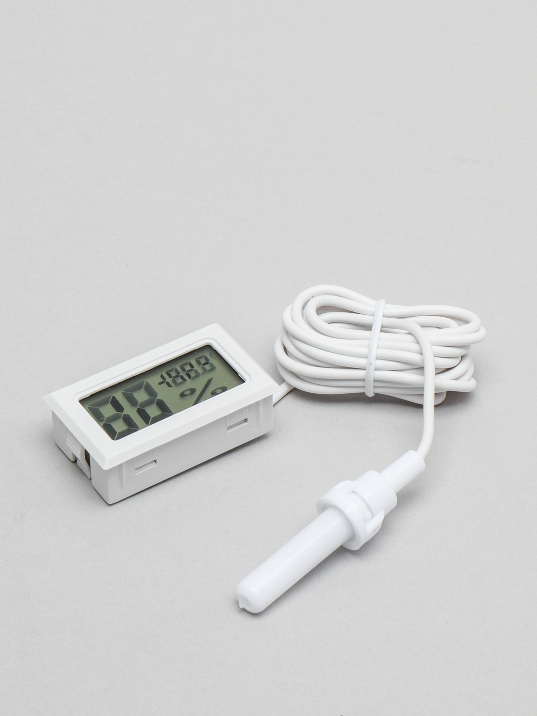  термометр с выносным датчиком температуры за 209.4 ₽  .