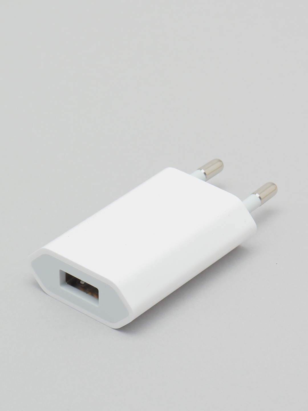 Адаптер питания apple usb мощностью 12вт совместимость