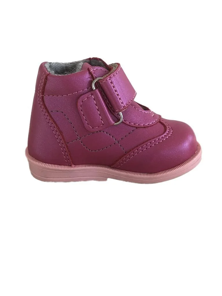 Ботинки ясельные