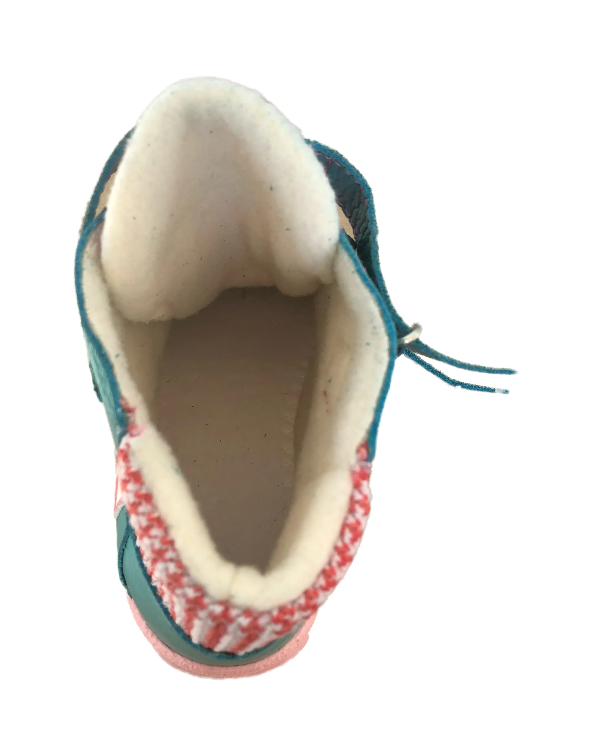 Ботинки утепленные