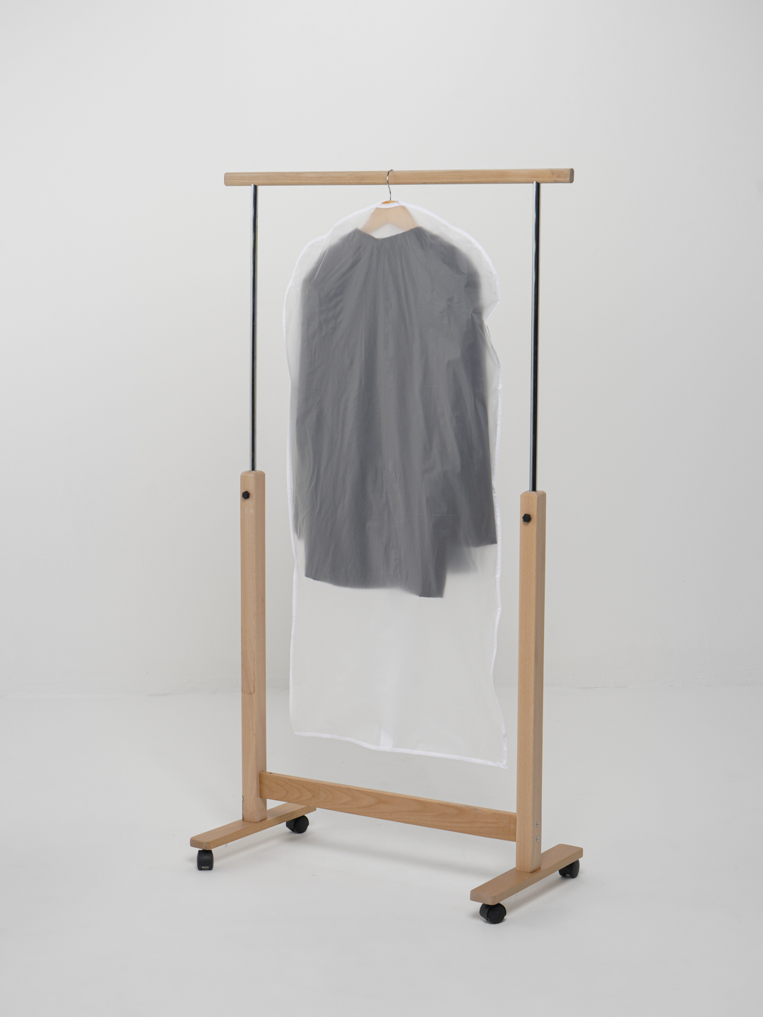 Чехол для хранения одежды на молнии за 160.3 ₽  в интернет .