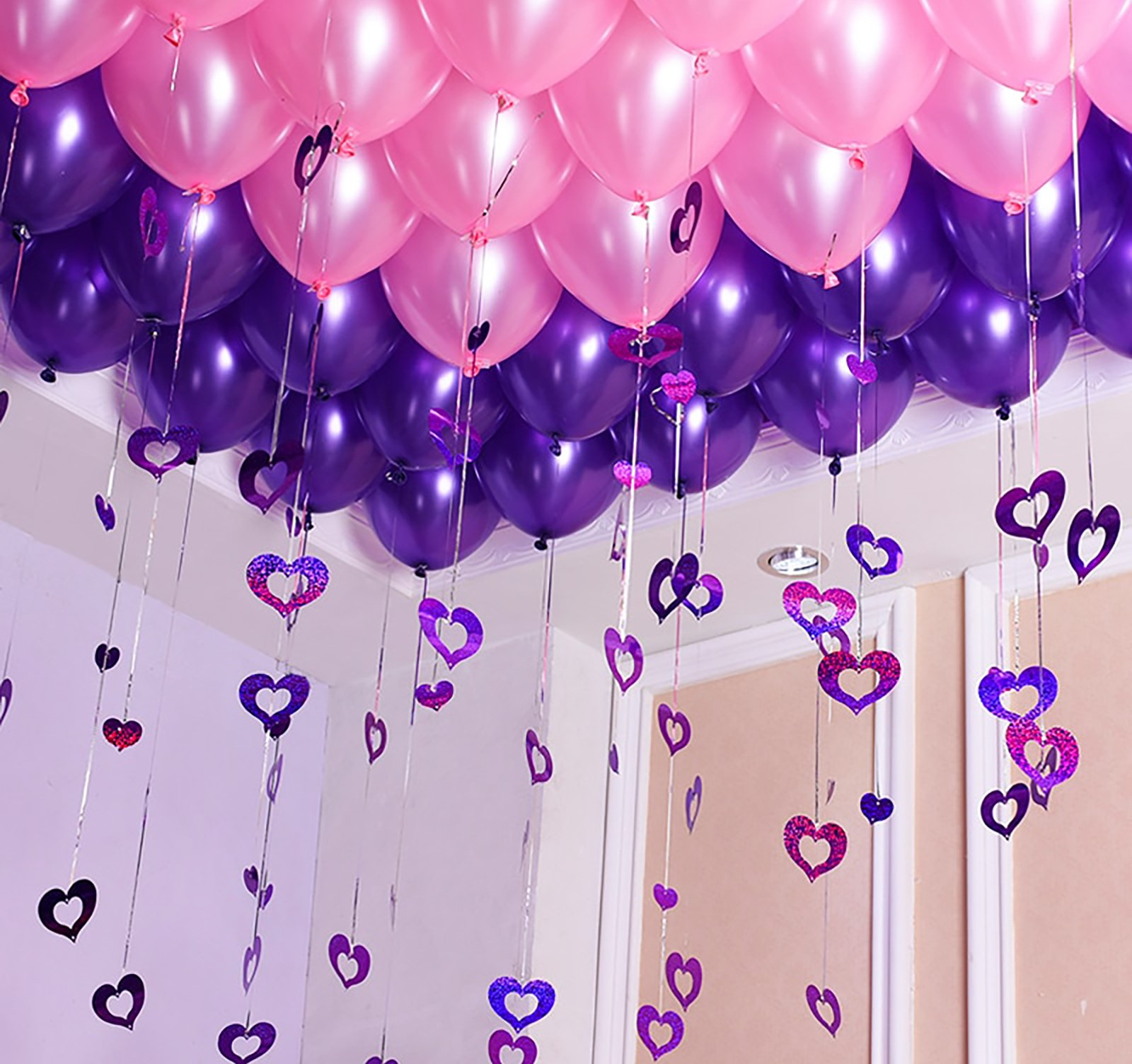 Фиолетово розовые шары. Фиолетовые шары. Фиолетовый шарик. Сиреневые шары воздушные. Розовые и сиреневые шары.