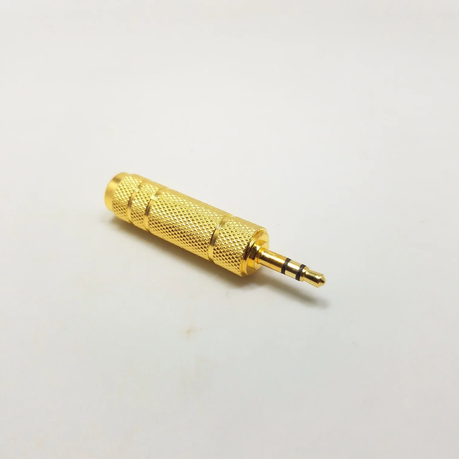 Переходник Jack 3.5mm гнездо на Jack 6.3mm штекер джек 6,3 - 3,5 за 199 ...