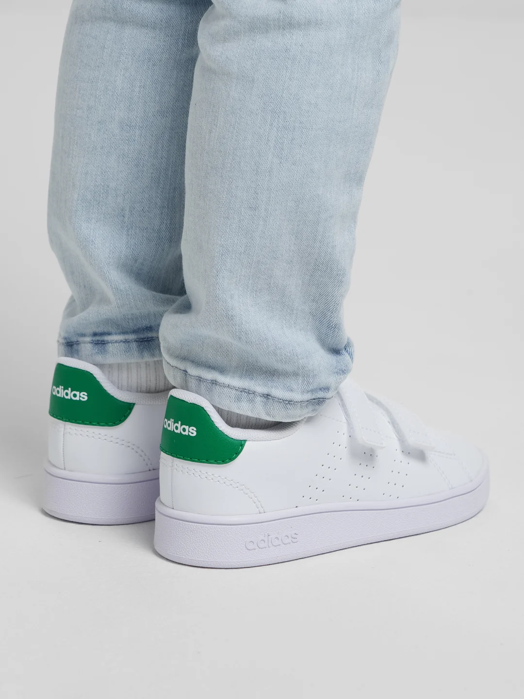 Кроссовки детские Adidas Advantage купить по цене 2426 ₽ в интернет ...