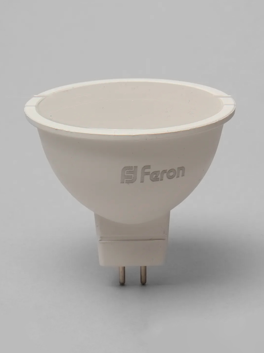 Лампа светодиодная Feron LB-26, 7W, цоколь G5.3 за 86 ₽  в .
