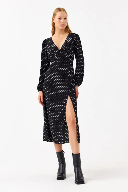 Платье женское Befree