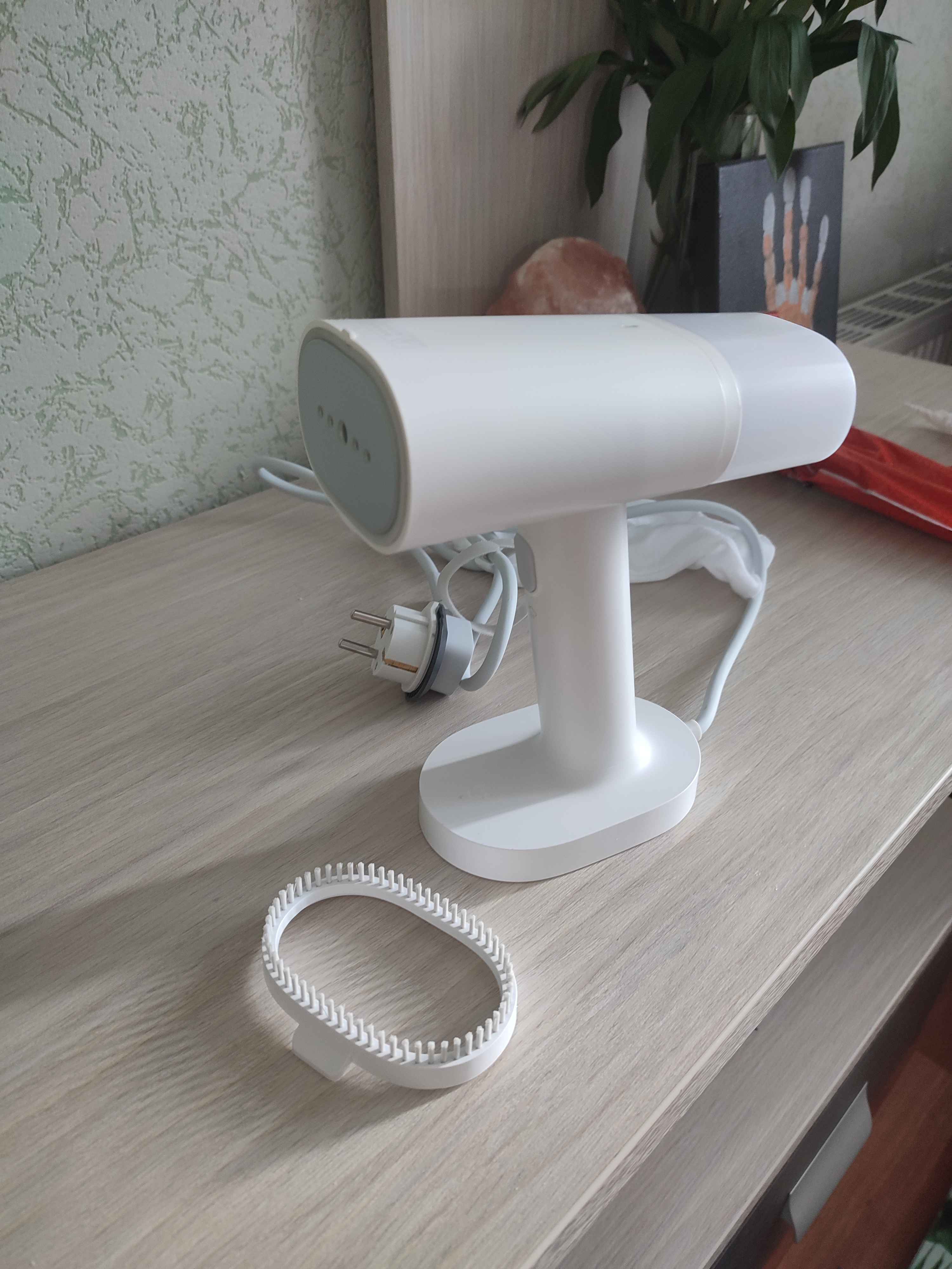 Отпариватель Xiaomi Mijia Handheld Ironing Machine, MJGTJ01LF купить по  цене 1989 ₽ в интернет-магазине Магнит Маркет