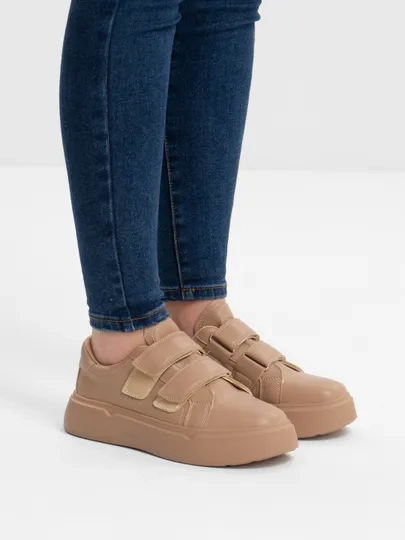 Кроссовки женские на липучке купить по цене 1499 ₽ в интернет-магазине ...