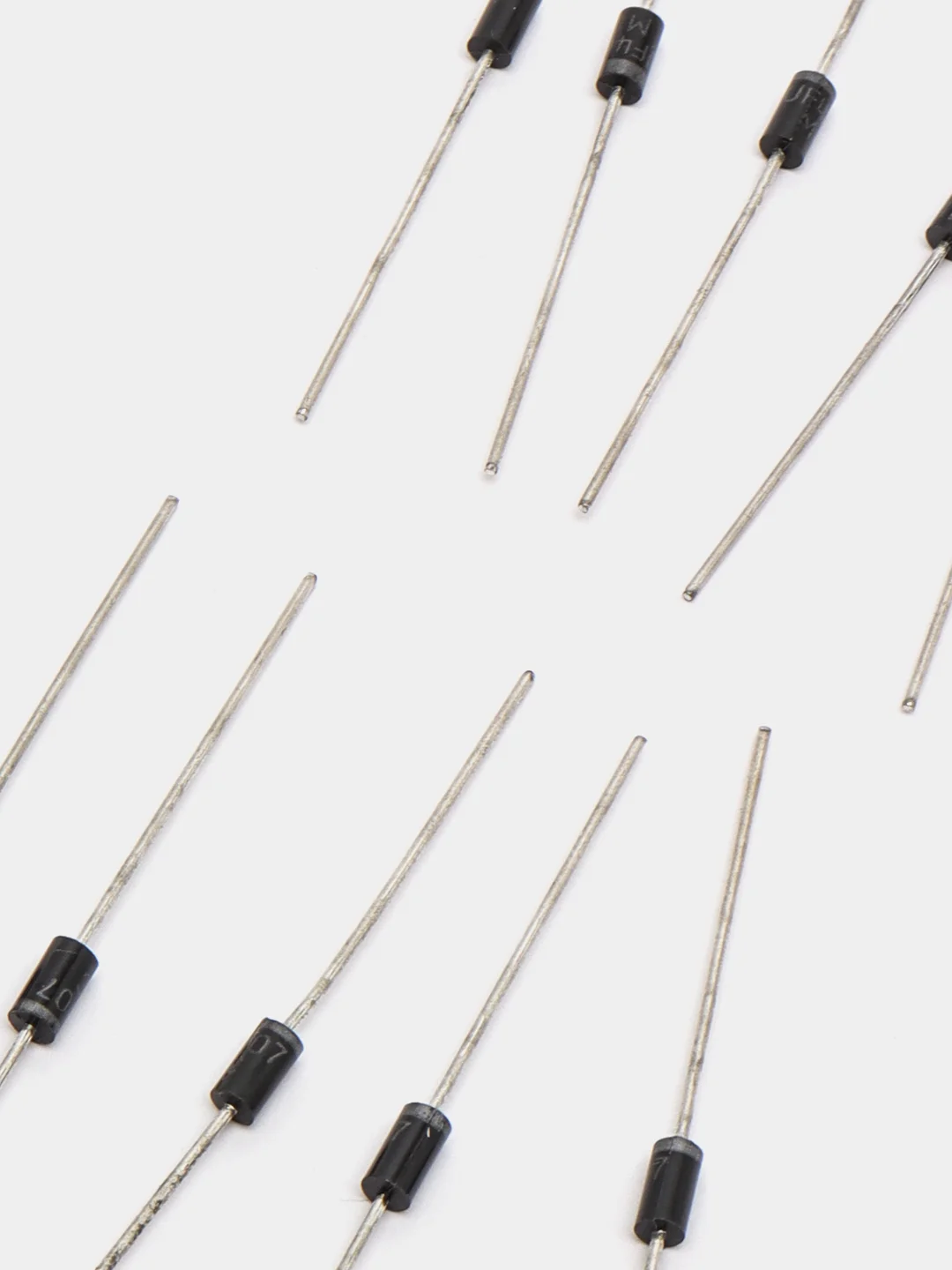 Диод UF4007 (1A 1000V 50нс) DO-41, 10 шт за 57 ₽ купить в интернет ...