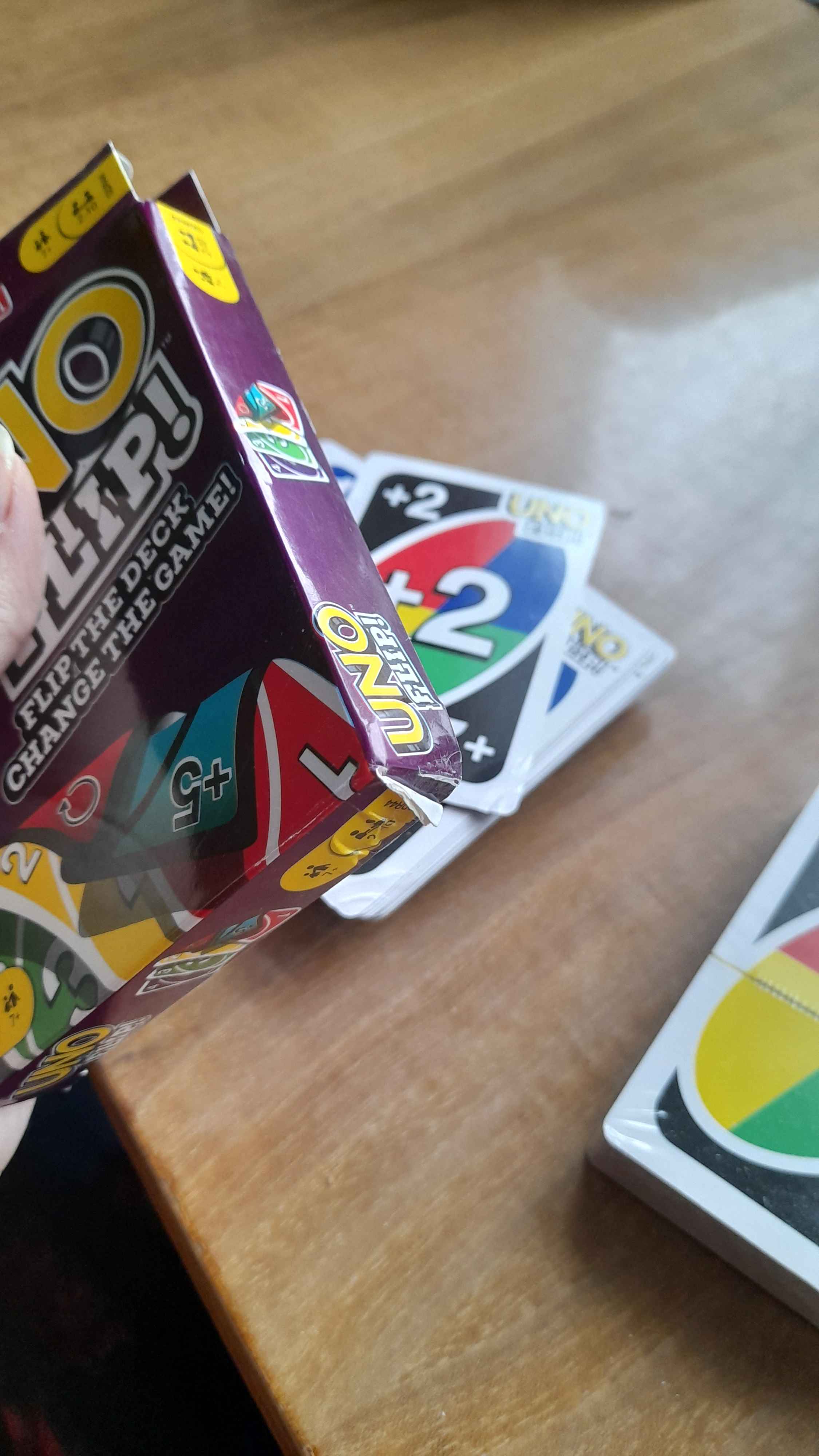 Настольная карточная игра UNO 